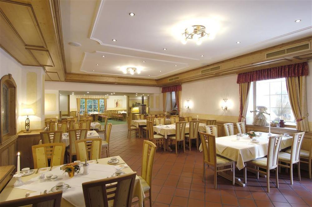 אמרסדורף אן דר דונאו Landhotel Wachau מסעדה תמונה