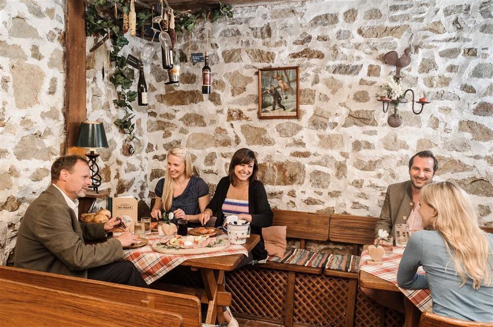 אמרסדורף אן דר דונאו Landhotel Wachau מראה חיצוני תמונה