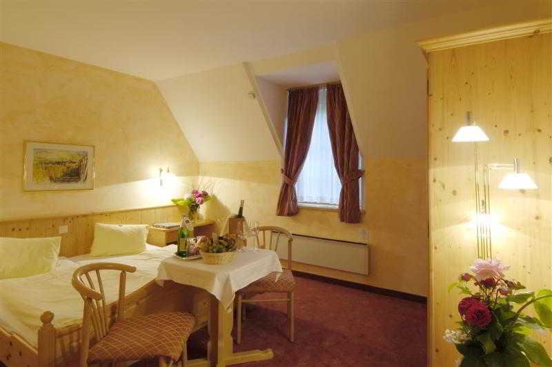 אמרסדורף אן דר דונאו Landhotel Wachau מראה חיצוני תמונה