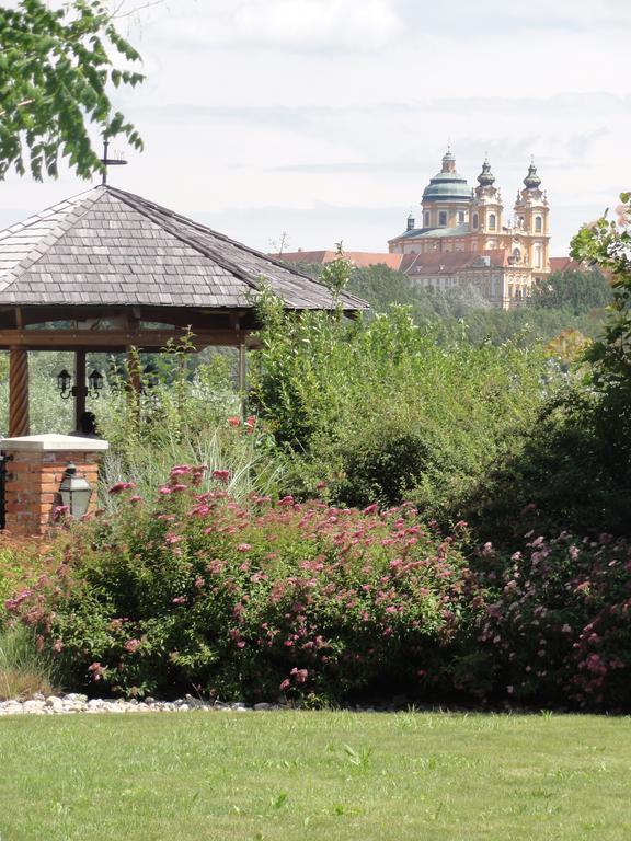 אמרסדורף אן דר דונאו Landhotel Wachau מראה חיצוני תמונה