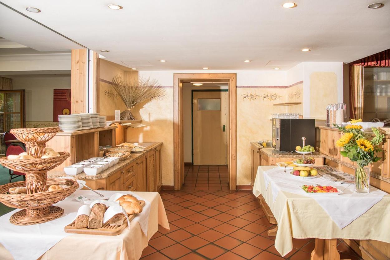 אמרסדורף אן דר דונאו Landhotel Wachau מראה חיצוני תמונה